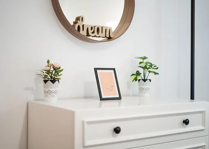 Ikos Spacious Apartament Saloniki