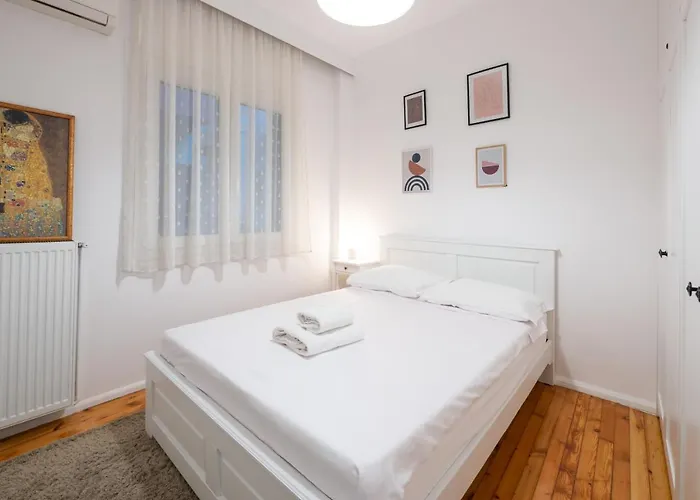 Apartament Ikos Spacious Saloniki