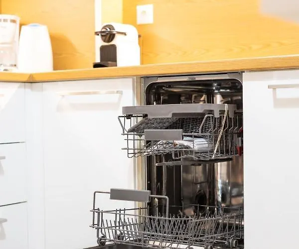 Ikos Spacious سالونيك